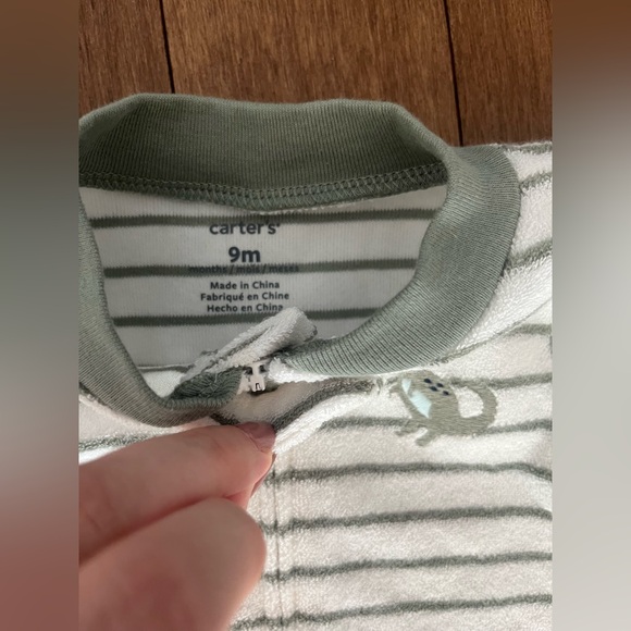 Carter’s Dinosaur 2-Way Zip Terry Footie Sleep & Play Onesie Size 9M NWT - Picture 5 of 9